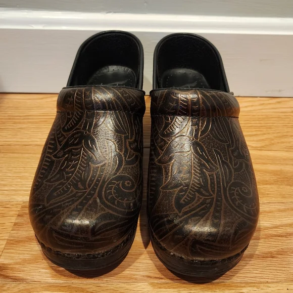 Dansko clogs - Picture 3 of 8